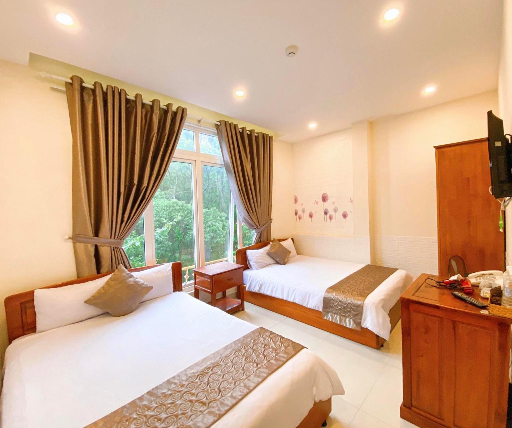 Hotel Pham Duy Da Lat Exterior photo